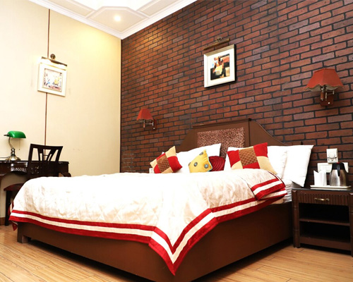 Hotel Diplomat Residency