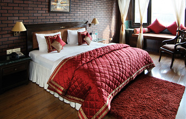 Hotel Diplomat Residency